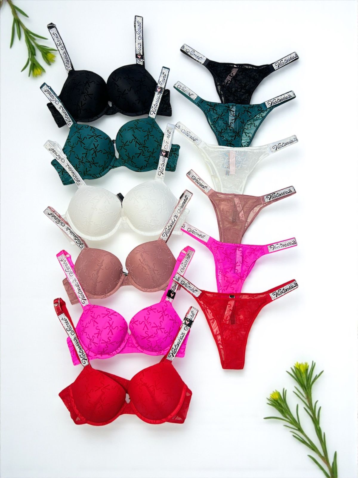 VICTORIA SECRET BRA SET