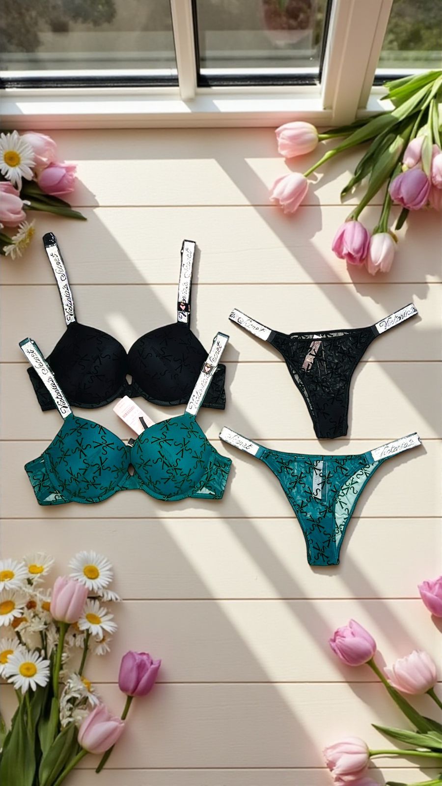 VICTORIA SECRET BRA SET